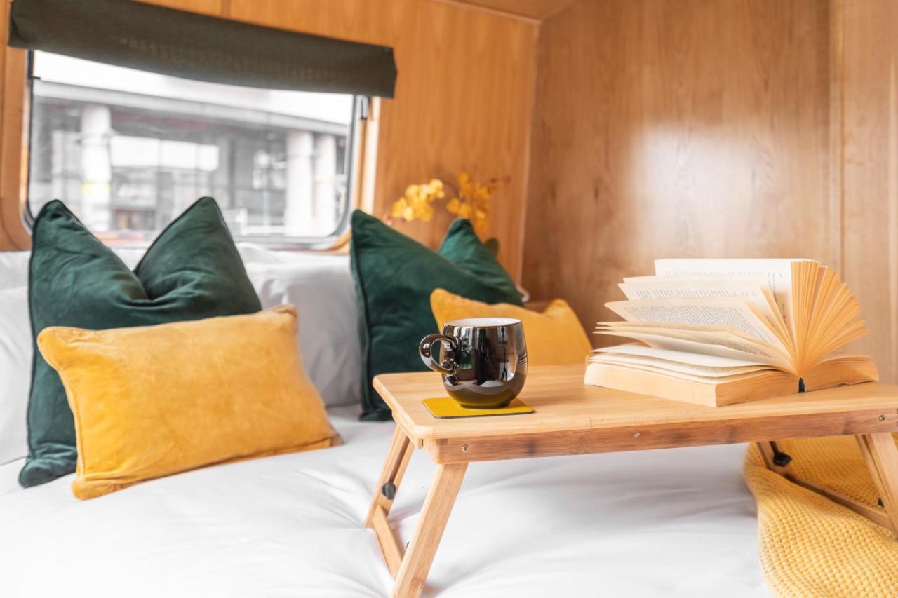 Отель Edinburgh - Houseboats Экстерьер фото