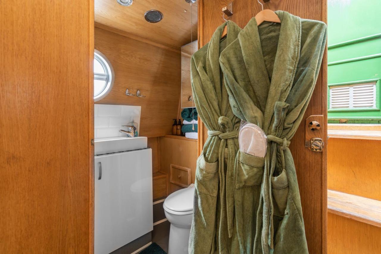 Отель Edinburgh - Houseboats Экстерьер фото